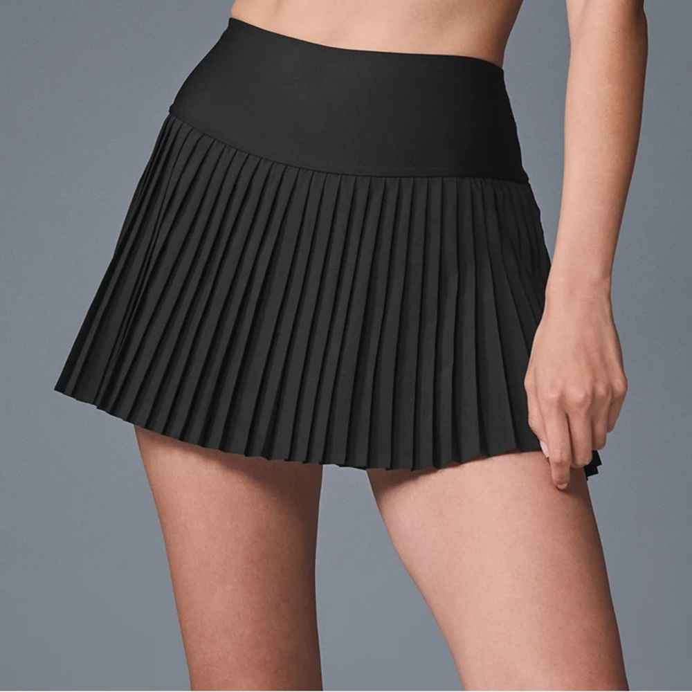 ALO Yoga Black Mini Pleated Skirt